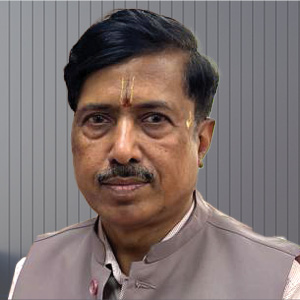 Dr Raghavender GR